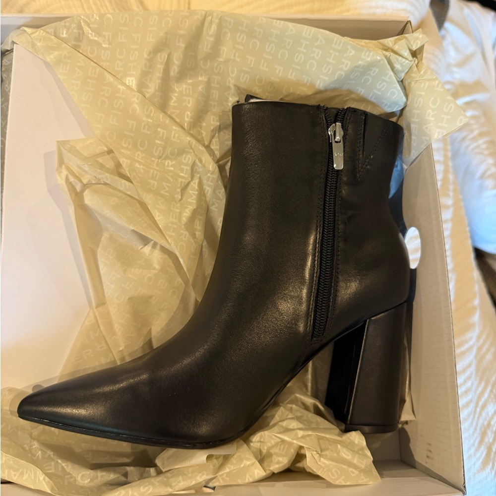 NWT Marc Fisher Gaylen Booties